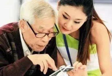 爸妈偷听心声吃瓜视频,吃瓜视频揭秘亲子沟通新方式