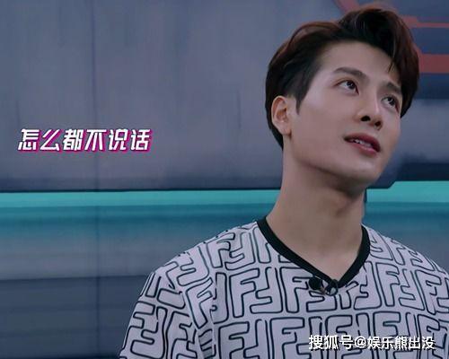 王嘉尔的吃瓜视频在哪看,独家放送，带你揭秘幕后花絮