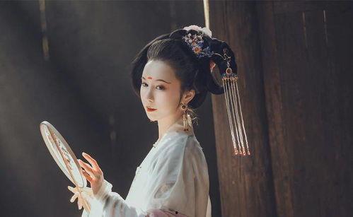 汉服吃瓜吐槽视频大全集,笑谈古今，共赏汉服之美