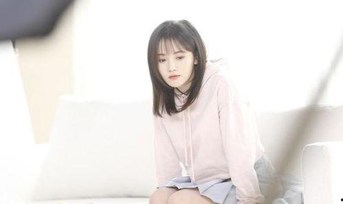 快手鞠婧祎吃瓜视频,揭秘娱乐圈幕后故事