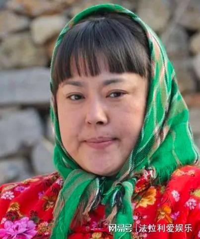 吃瓜李菁菁最新视频,娱乐圈幕后真相大曝光！