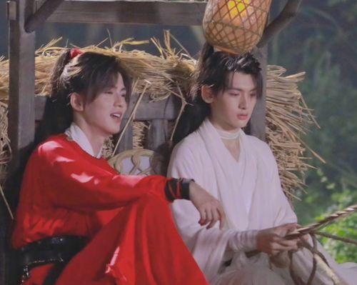 张凌赫被曝恋情吃瓜视频,甜蜜瞬间引网友热议