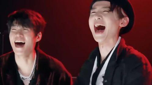 李明轩吃瓜跳舞视频在线观看,笑点满满，在线观看必看！