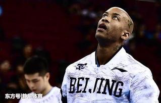 马布里和聂小雨吃瓜视频,揭秘篮球场外的甜蜜瞬间