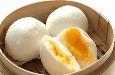 韩国老爸吃蜜瓜视频播放,视频播放引发网友热议