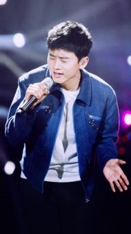 张杰现场吃瓜合集视频,趣味互动，欢乐无限