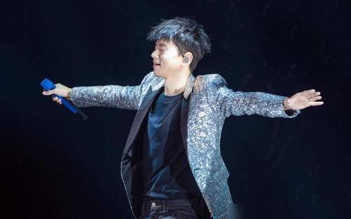 张杰现场吃瓜合集视频,趣味互动，欢乐无限